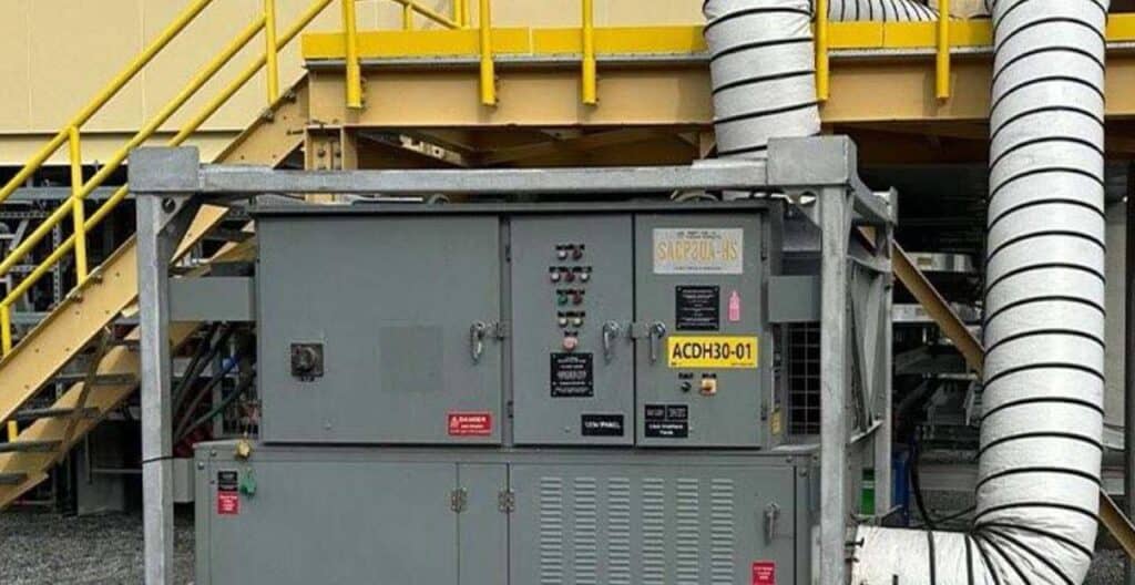 Portable cooling unit used in mining industry for emergency temperature control and operational rest.